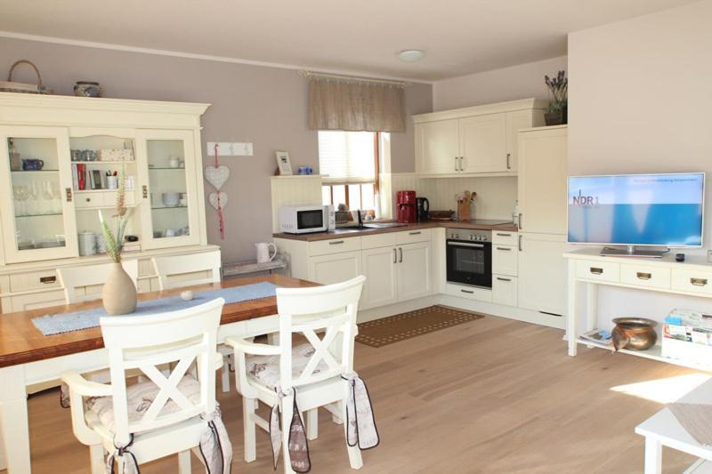 Ferienwohnung Abendsonne Ostseebad Nienhagen Εξωτερικό φωτογραφία